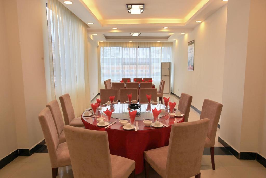 Perfect Season Hotel Guilin Esterno foto