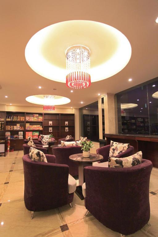 Perfect Season Hotel Guilin Esterno foto