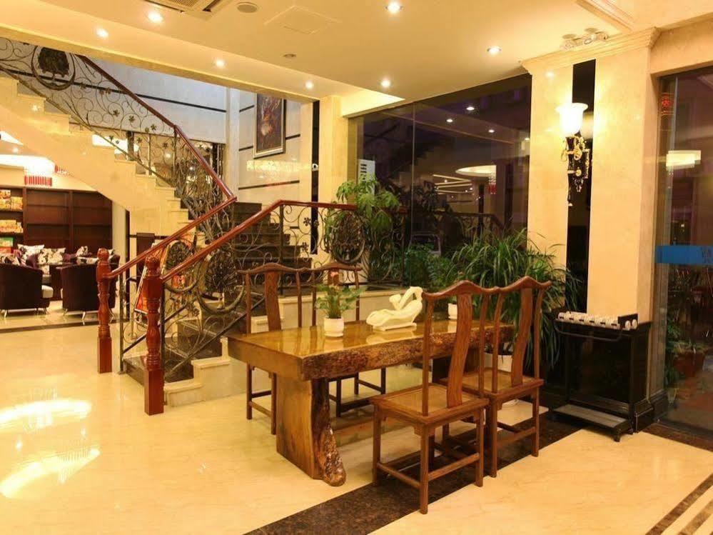 Perfect Season Hotel Guilin Esterno foto