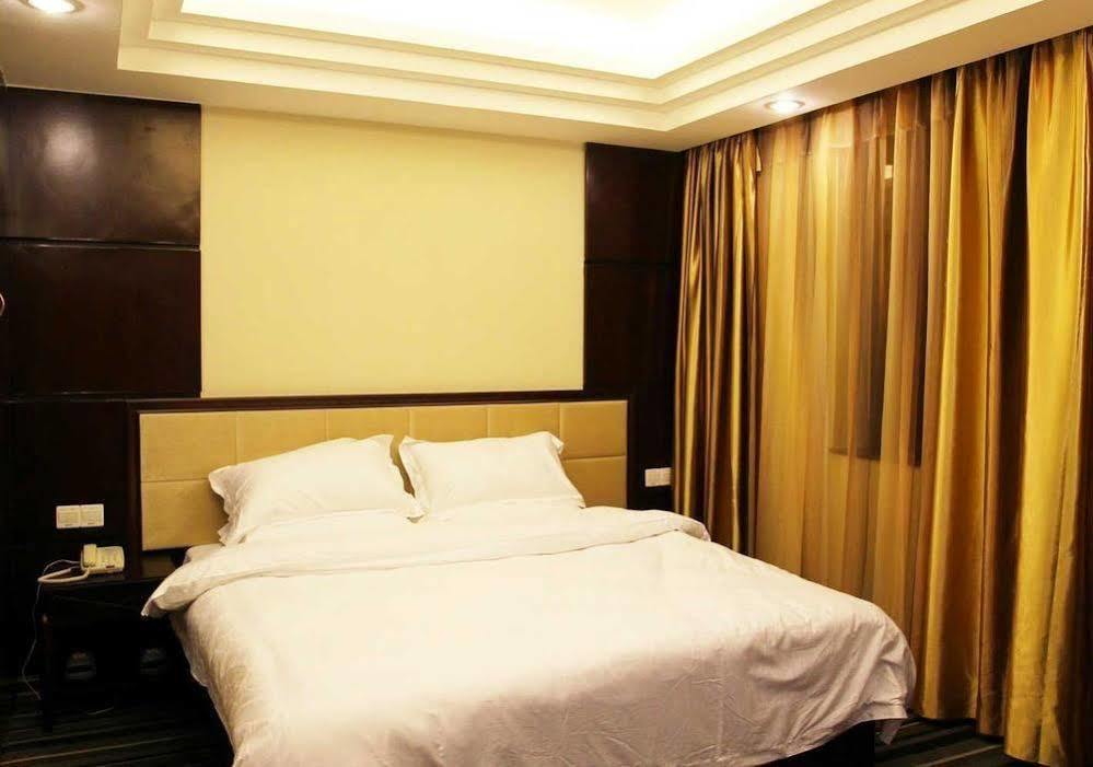 Perfect Season Hotel Guilin Esterno foto