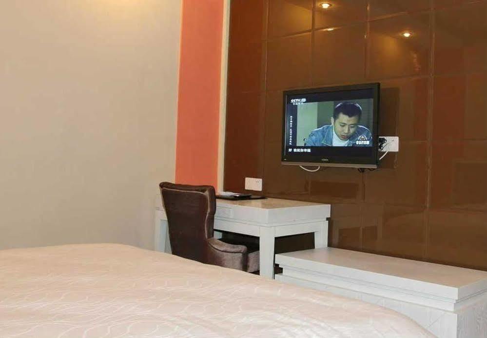 Perfect Season Hotel Guilin Esterno foto